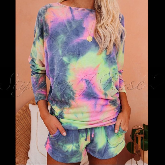 LAST ONE! CORA Tie Dye Shorts and Top Lounge Set - Picture 6 of 8